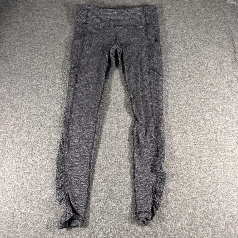 Lululemon  Women's Size 8 Speed Tight Leggings Ruched Heathered Gray Pockets